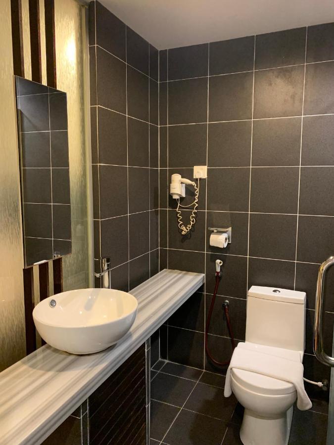 T+ Hotel Sungai Petani Ngoại thất bức ảnh