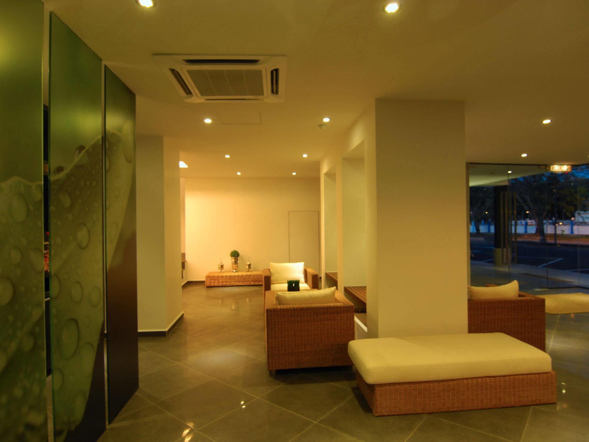 T+ Hotel Sungai Petani Ngoại thất bức ảnh